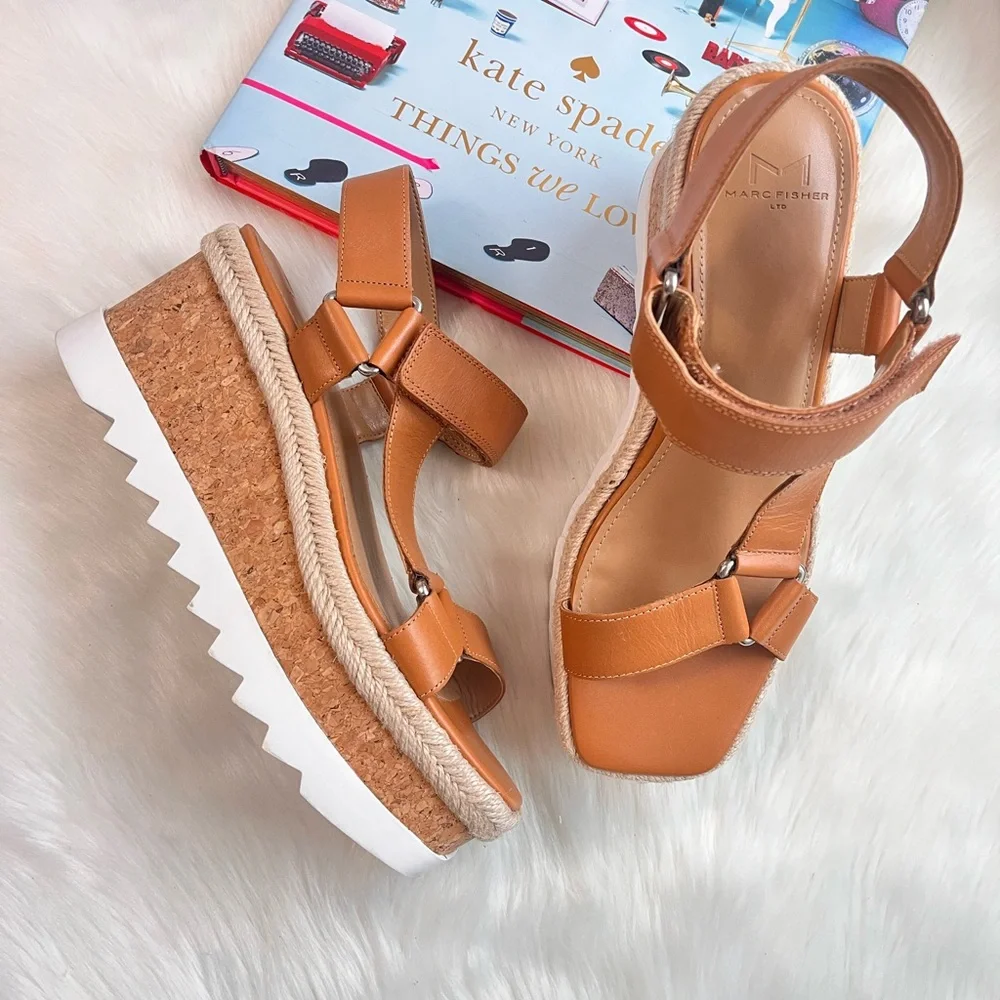 Marc Fisher Women's Tan Platform Sandals Size 7 1/2